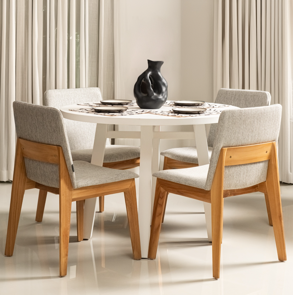 Kitchen & Dining Furniture